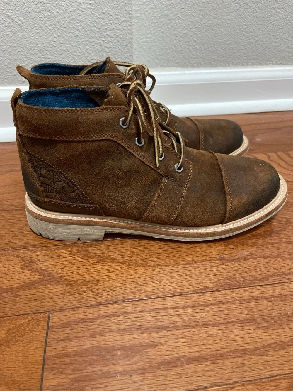 Olukai Mauna Iki Men's Cap Toe Boots Size 9.5 Leather Brown
